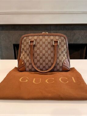 Gucci Vintage GG Canvas Abbey Dome Boston Bag 131023 + Dust Bag